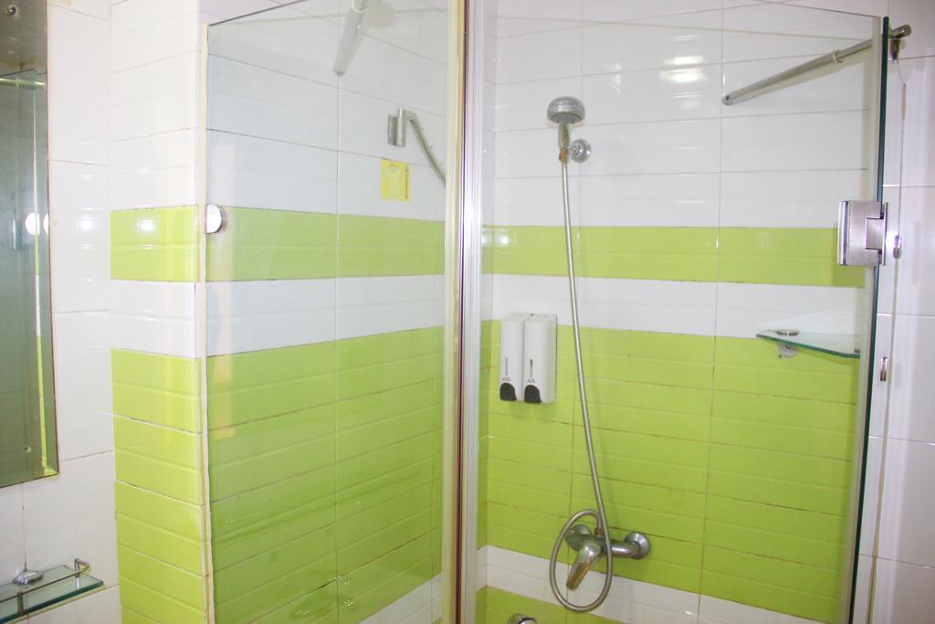 7Days Inn Guangzhou Gangding Longkou XI Road Exterior photo